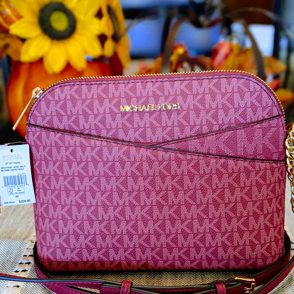 Michael kors crossbody bag